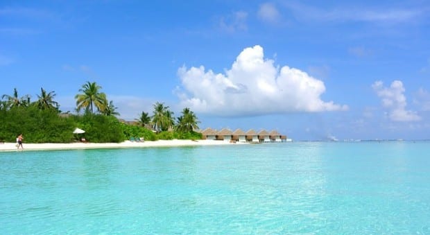 maldives-262507_640